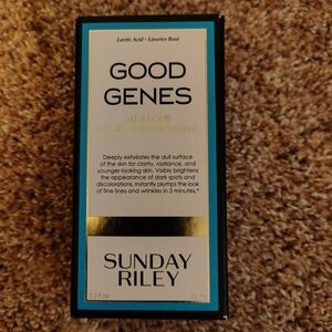 Sunday Riley Good Genes All-In-One Lactic Acid Treatment - White and Black